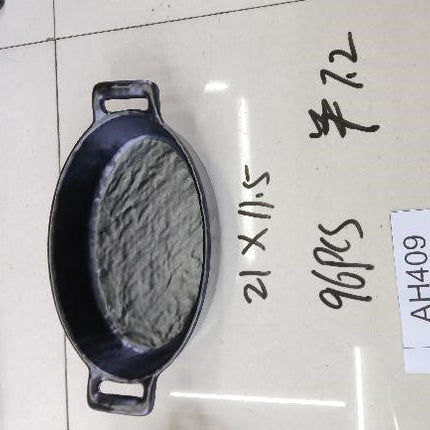 Pan With Two Ears, Shape