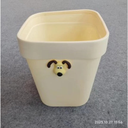 Plastic Dustbin