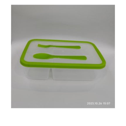 Divided Lunch Box With Spoon And Sauce Cup