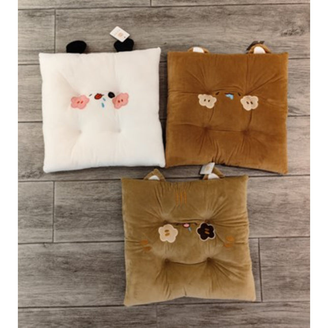 Animal Four-Hole Cushion