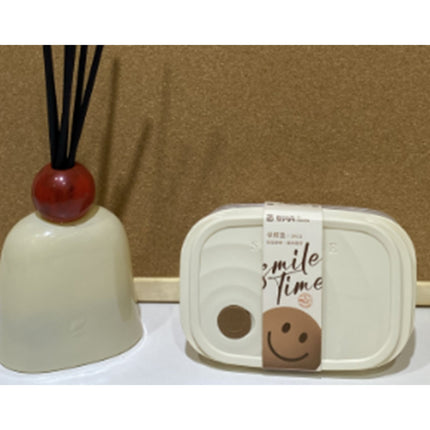 Small Square Three-Piece Crisper
(Smiley Face)