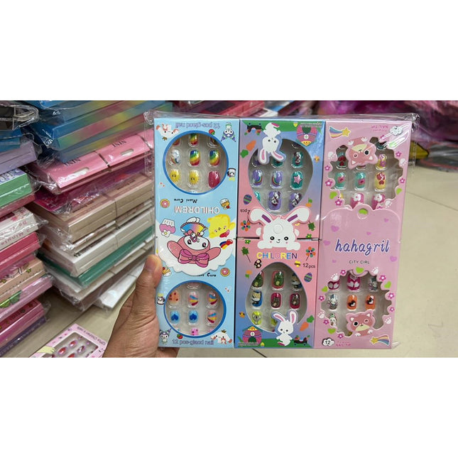 False Nailsa 12 Pcs Set