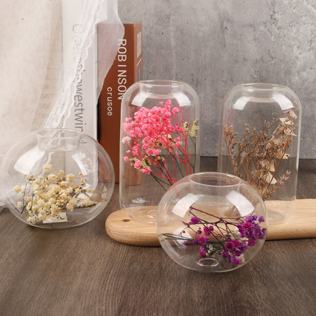 Cylindrical pink dried flowers