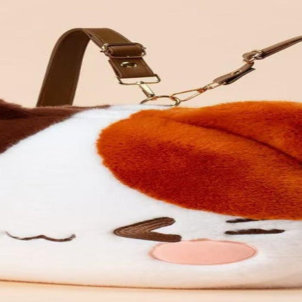 Backpack– 
Cat