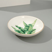 Green plant snack plate / plate