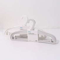 Rounded shoulder clothes hanger in seg