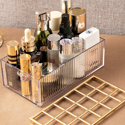 A Designed Cosmetic Box 18.2