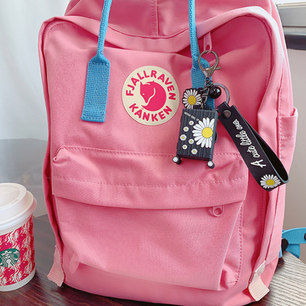 מחזיק מפתחות בצורת מזוודה