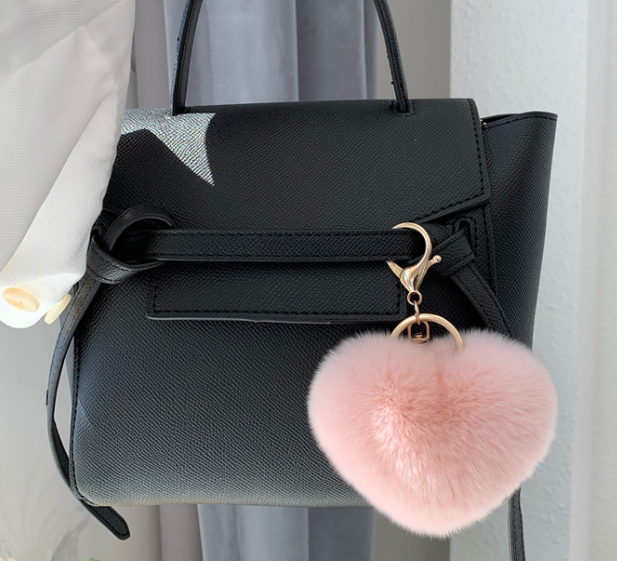 מחזיק מפתחות פונפון