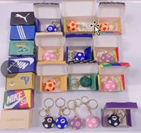 מחזיק מפתחות כדור